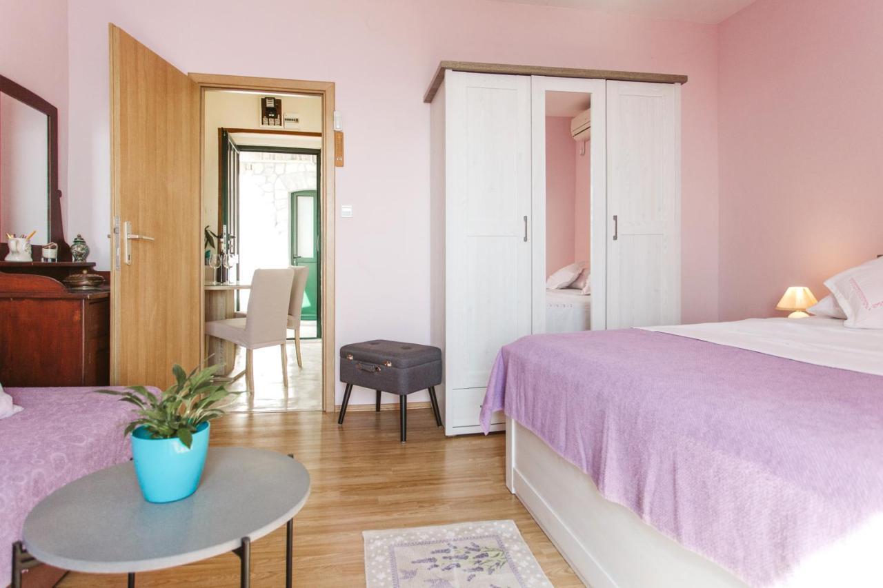 Apartment Kuzmanic Lokva Rogoznica Exteriér fotografie